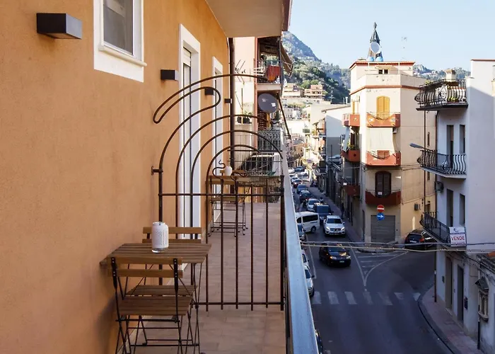 Le Tre Giardini Naxos