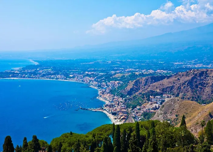 Le Tre * Giardini Naxos