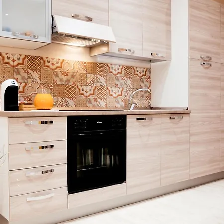 Le Tre 贾迪尼-纳克索斯