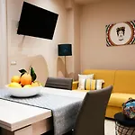 Le Tre Nyaraló Giardini Naxos